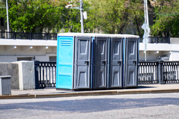 Best Porta potty delivery and setup  in Ocoee, FL
